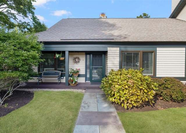 Property at 9 Martingale Ln, Narragansett, RI 02882, 3 beds, 2 baths