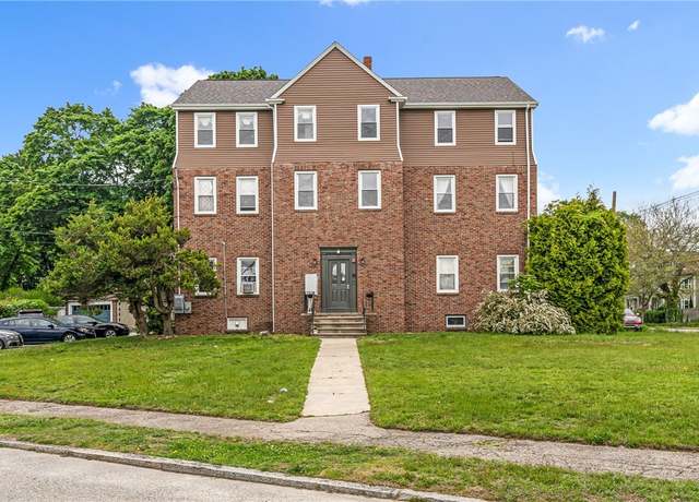 Property at 165 Wentworth Ave Unit 2E, Cranston, RI 02905, 1 bed, 1 bath