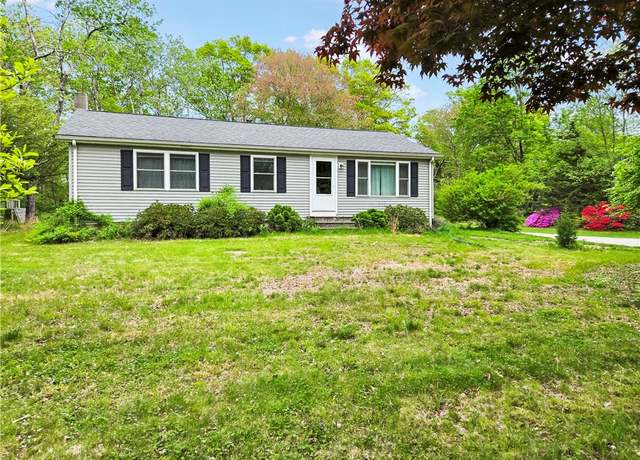 Property at 294 Railroad Ave, North Kingstown, RI 02874, 3 beds, 1 bath