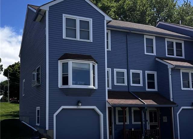 Property at 200 Heroux Blvd #901, Cumberland, RI 02864, 2 beds, 1.5 baths