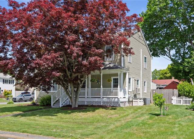 Property at 30 Sophia Dr, Warwick, RI 02886, 4 beds, 2 baths