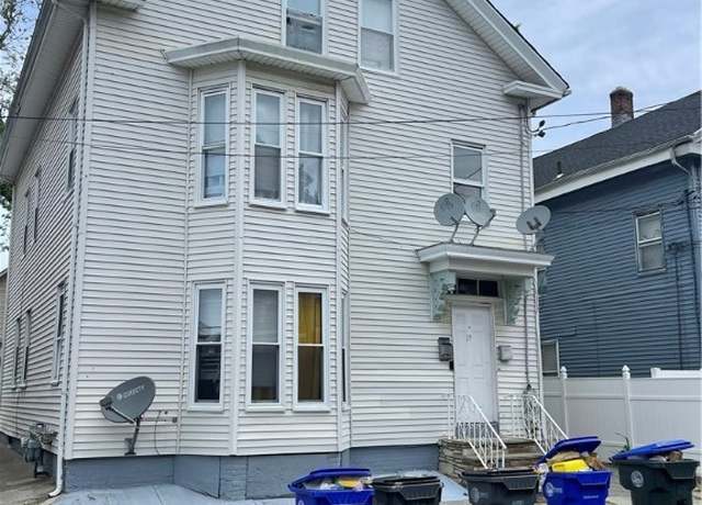 Property at 19 Norwich Ave, Providence, RI 02905, 7 beds, 3 baths