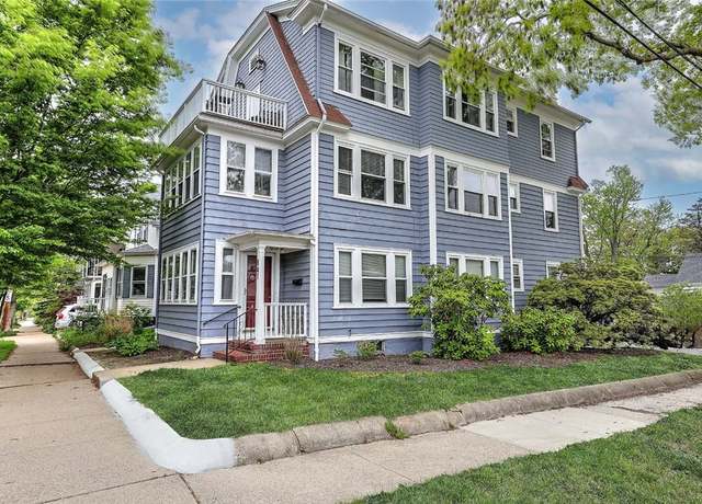 Property at 843 Hope St #2, Providence, RI 02906, 2 beds, 1 bath