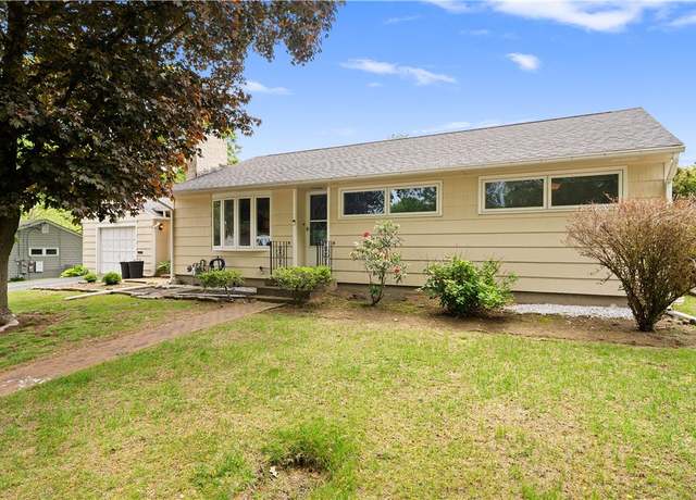 Property at 48 Flagg Ave, Warwick, RI 02886, 3 beds, 1 bath