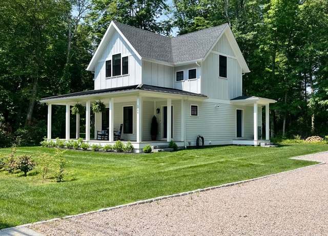 Property at 1748 South Rd, South Kingstown, RI 02881, 3 beds, 2 baths