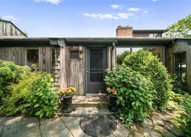 Property at 20 Wagner Rd, Westerly, RI 02891, 3 beds, 3.5 baths