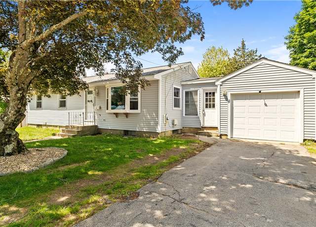 Property at 35 Meredith Dr, Coventry, RI 02816, 3 beds, 1 bath
