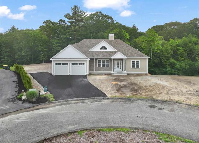 Property at 3 Lacey Ct, Smithfield, RI 02917, 3 beds, 2.5 baths