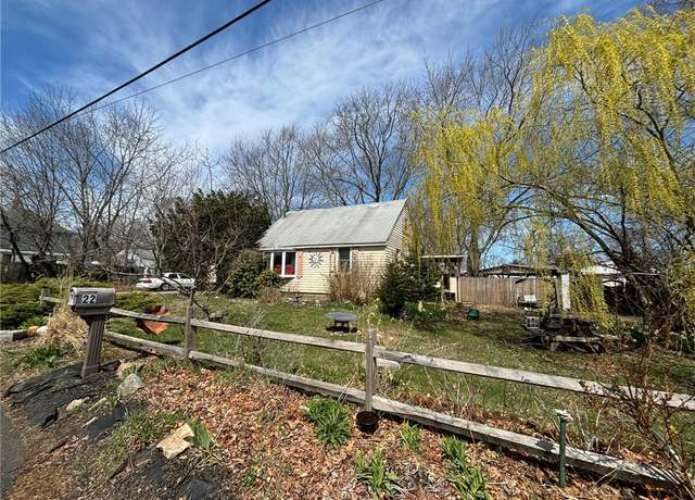 Property at 19 Wood St, Warwick, RI 02889, 2 beds, 2.5 baths