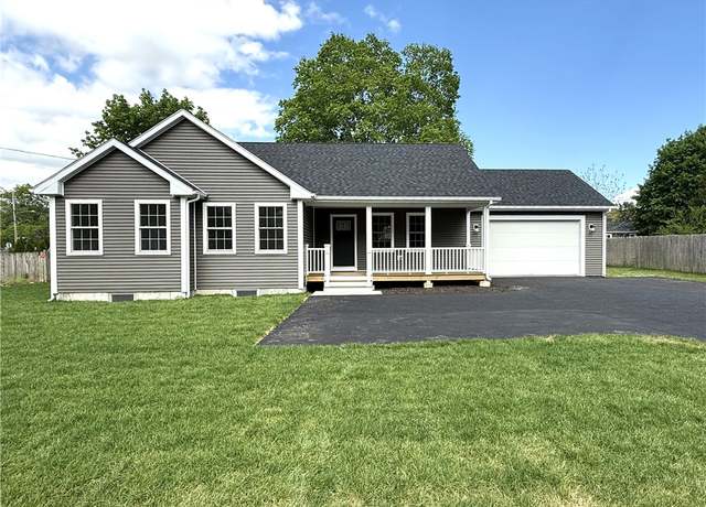 Property at 189 Pleasant View Ave, Smithfield, RI 02917, 3 beds, 2 baths