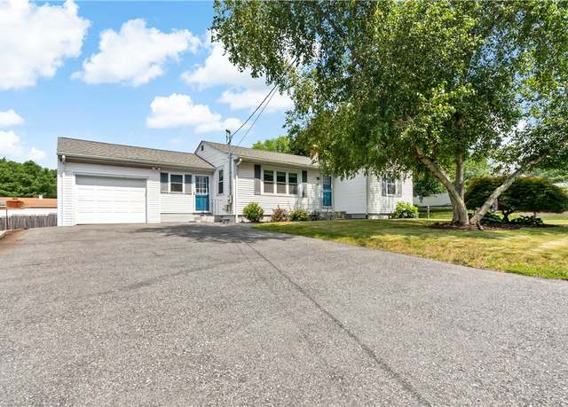 Property at 45 Notre Dame Ave, Cumberland, RI 02864, 3 beds, 1 bath