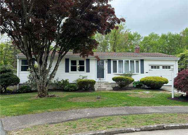 Property at 17 Amanda Ct, Cranston, RI 02920, 3 beds, 1 bath