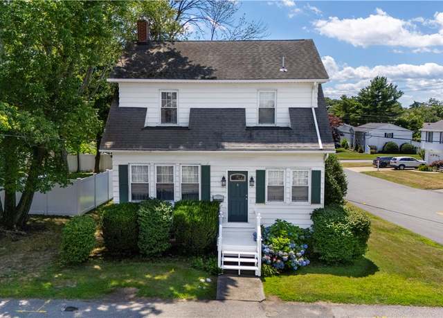 Property at 53 Wampanoag Trl, East Providence, RI 02915, 3 beds, 1.5 baths