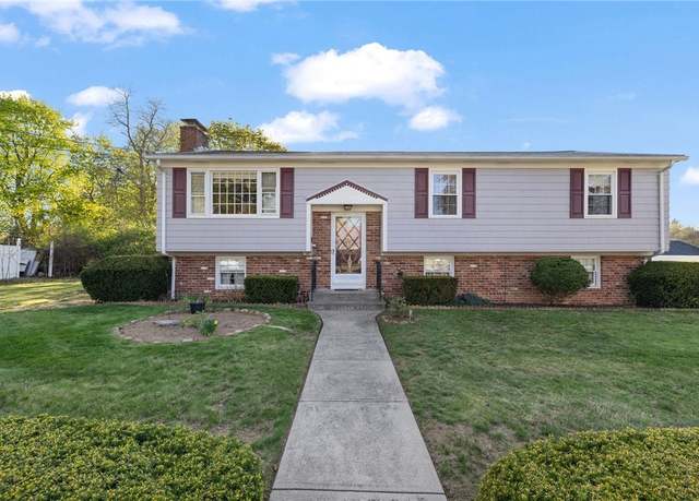 Property at 4 Country Dr, Smithfield, RI 02828, 3 beds, 2 baths