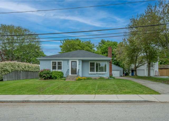 Property at 14 Dexter St, Newport, RI 02840, 3 beds, 1.5 baths