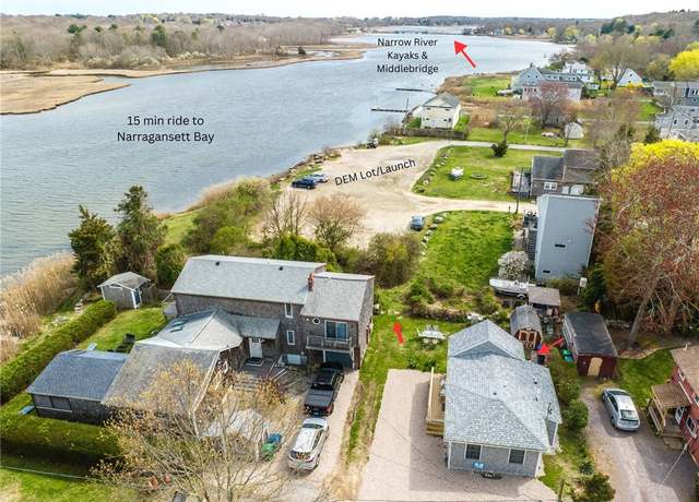 Property at 39 Edwards Ave, South Kingstown, RI 02879, 2 beds, 2.5 baths