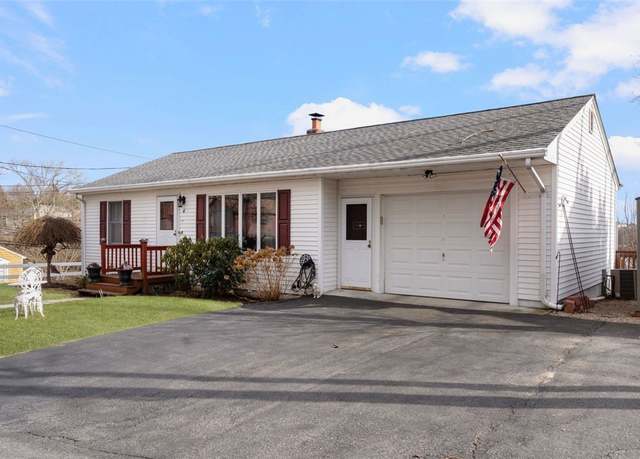 Property at 4 Aberdeen St, West Warwick, RI 02893, 2 beds, 1 bath