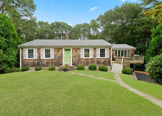 Property at 9 Lofty Heights Rd, Westerly, RI 02891, 3 beds, 2 baths
