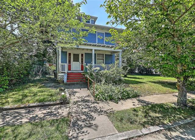 Property at 20 Stratford Rd, Cranston, RI 02905, 5 beds, 2 baths
