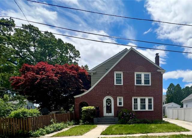 Property at 55 Greylock Ave, Cranston, RI 02910, 3 beds, 1.5 baths