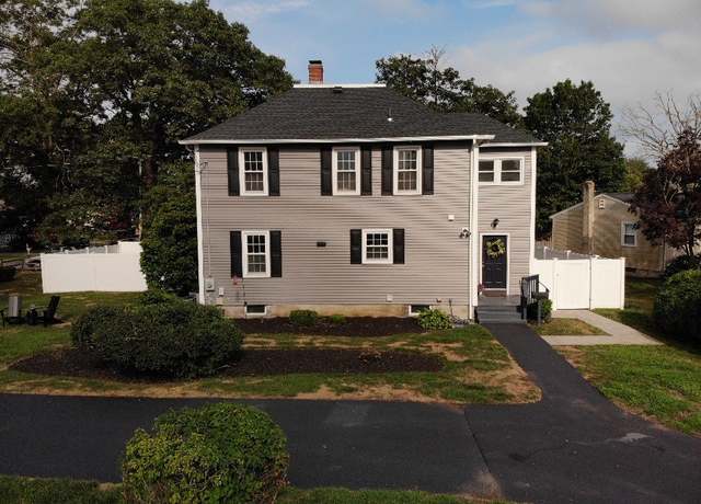 Property at 6 Larkspur Rd, Warwick, RI 02886, 4 beds, 2 baths