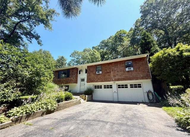 Property at 14 Wildflower Dr, Westerly, RI 02891, 3 beds, 2.5 baths