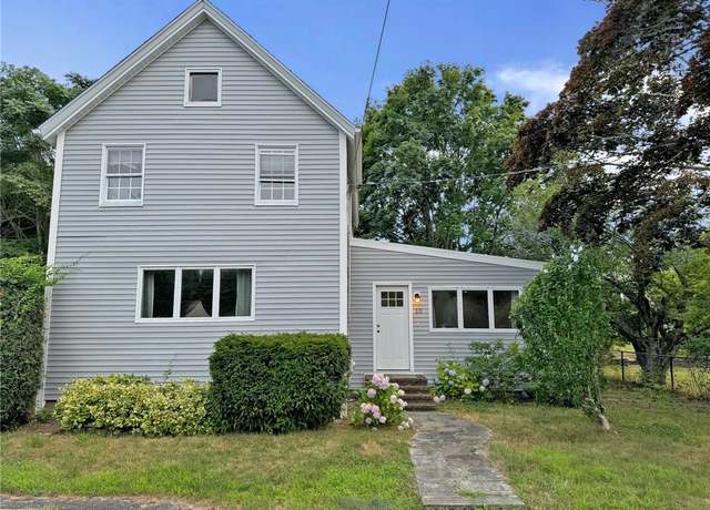 Property at 10 Old Onset Rd, Wareham, MA 02571, 3 beds, 1 bath