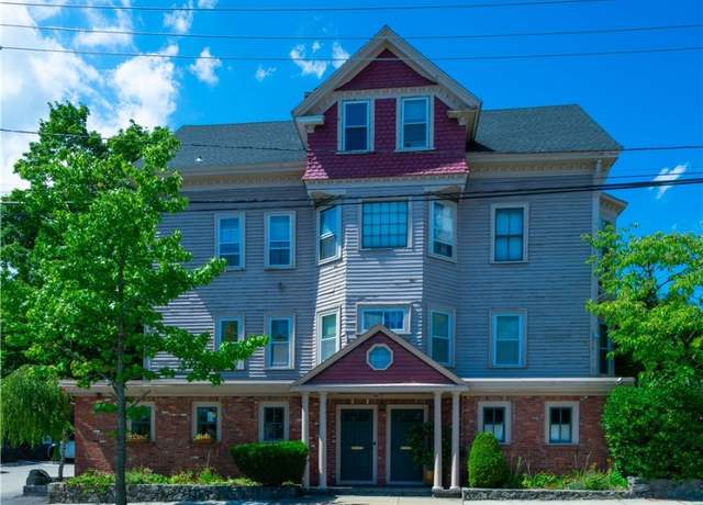 Property at 63 Pitman St #4, Providence, RI 02906, 1 bath