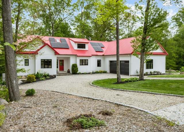Property at 45 Lloyd Bowen Ct, Glocester, RI 02814, 3 beds, 2.5 baths