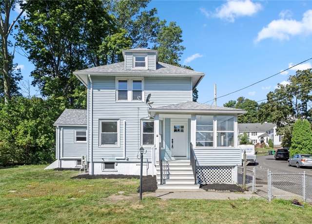 Property at 28 Manchester St, Warwick, RI 02888, 3 beds, 3 baths