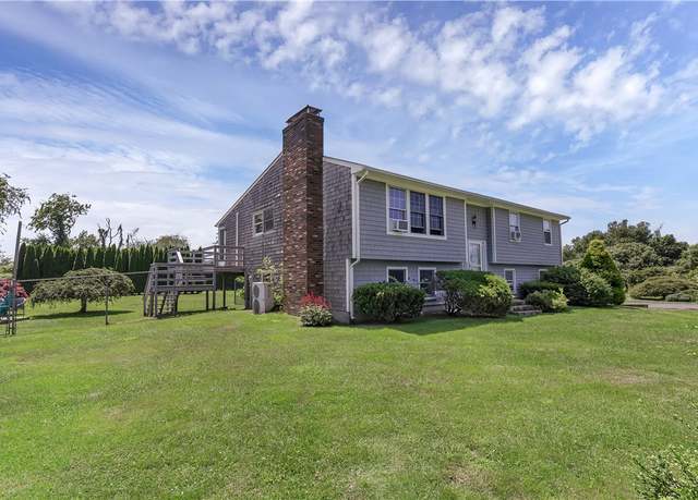 Property at 37 Seabreeze Ter, South Kingstown, RI 02879, 4 beds, 1.5 baths