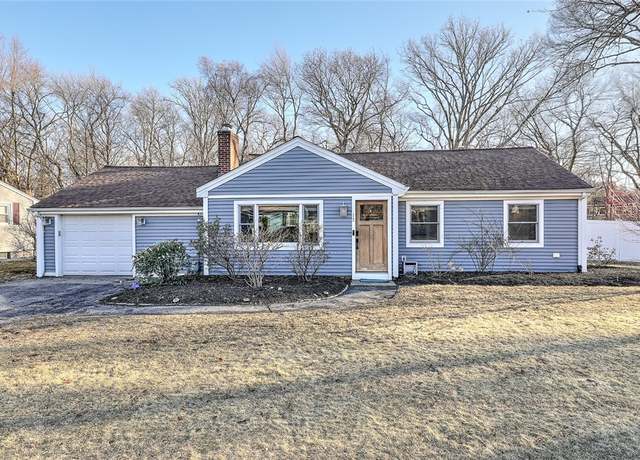 Property at 12 Grassy Plain Rd, Barrington, RI 02806, 2 beds, 1 bath
