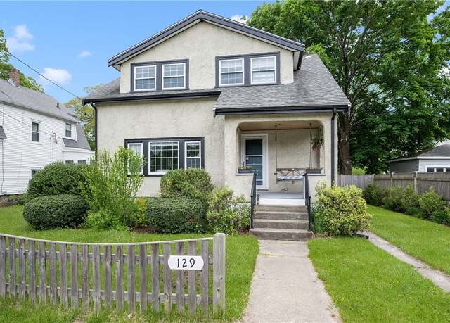Property at 129 Oakland St, Mansfield, MA 02048, 4 beds, 1.5 baths