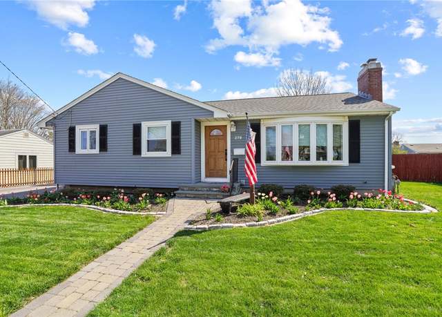 Property at 279 Chases Ln, Middletown, RI 02842, 3 beds, 1.5 baths