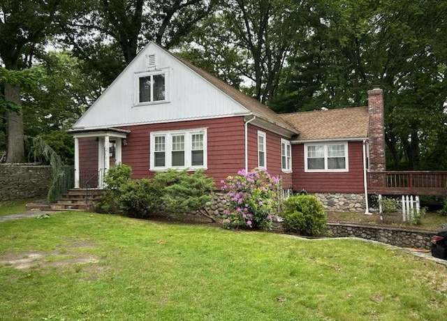 Property at 175 Oakland Ave, Cranston, RI 02910, 3 beds, 2 baths
