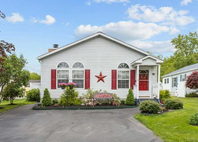 Property at 15 Mockingbird Ln, Tiverton, RI 02878, 2 beds, 2 baths