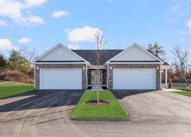 Property at 51 Overlook Ln, Glocester, RI 02814, 2 beds, 2 baths
