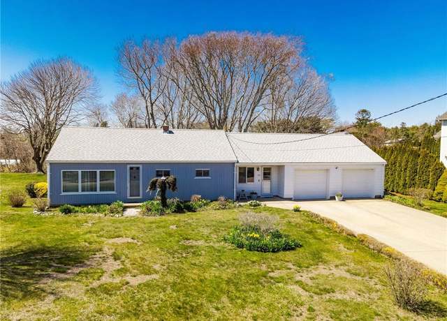Property at 110 East Shore Rd, Narragansett, RI 02882, 2 beds, 1 bath