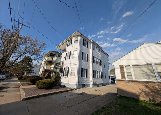 Property at 341 Academy Ave, Providence, RI 02908, 7 beds, 3 baths