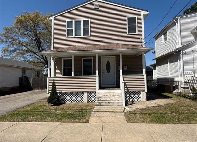 Property at 9 Udell St, Providence, RI 02904, 3 beds, 2 baths