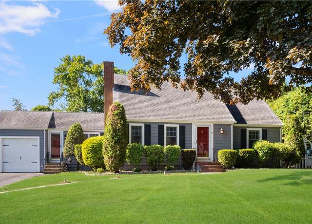 Property at 30 Peters Ln, West Warwick, RI 02893, 4 beds, 2 baths