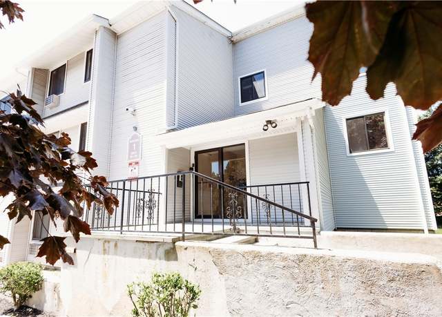 Property at 66 Girard Ave #106, Newport, RI 02840, 1 bed, 1 bath