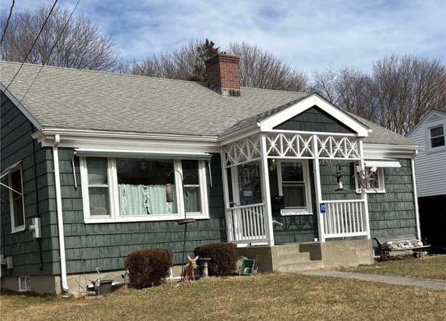 Property at 72 John Duggan Rd, Tiverton, RI 02878, 3 beds, 1 bath