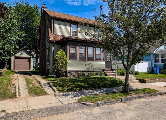 Property at 58 Richard St, Cranston, RI 02910, 3 beds, 1.5 baths
