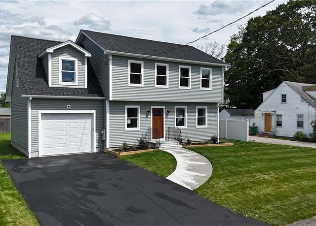 Property at 16 George St, Warwick, RI 02888, 3 beds, 2.5 baths