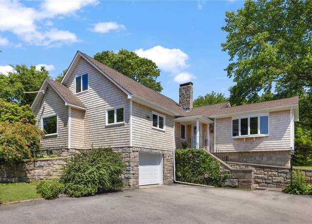 Property at 39 Highland Ave, Narragansett, RI 02882, 3 beds, 3 baths