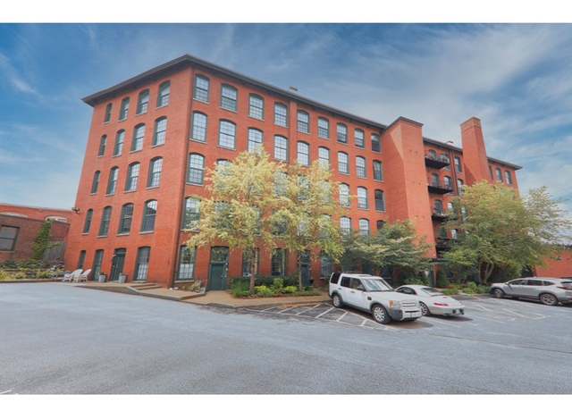 Property at 28 Bayley St N #107, Pawtucket, RI 02860, 1 bed, 1.5 baths