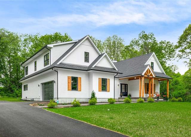 Property at 1332 South Rd, South Kingstown, RI 02879, 4 beds, 3.5 baths