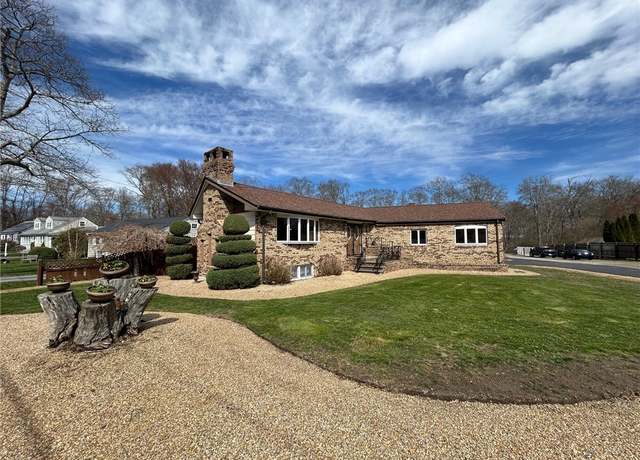 Property at 436 Crandall Rd, Tiverton, RI 02878, 3 beds, 2 baths