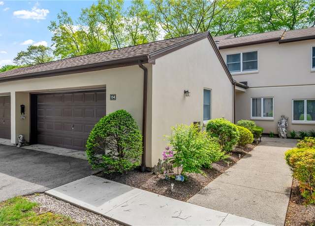 Property at 2970 Mendon Rd #154, Cumberland, RI 02864, 3 beds, 2.5 baths